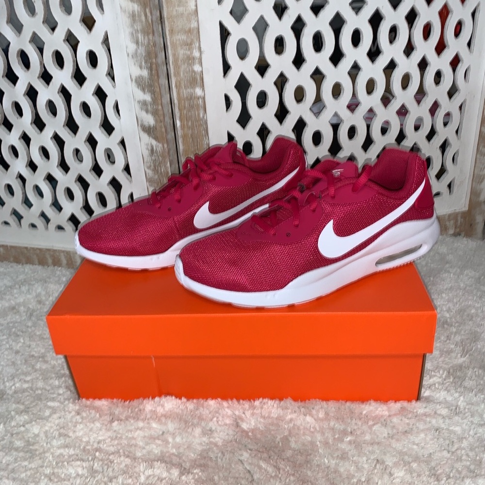 Nike air max
